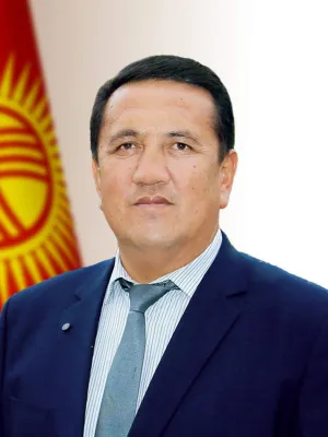 КЫЗЫЛ-КЫЯ ШААРЫНЫН МЭРИ АСИЛБЕК МАТКАЛЫКОВДУН ШААР КҮНҮНӨ КАРАТА КУТТУКТООСУ